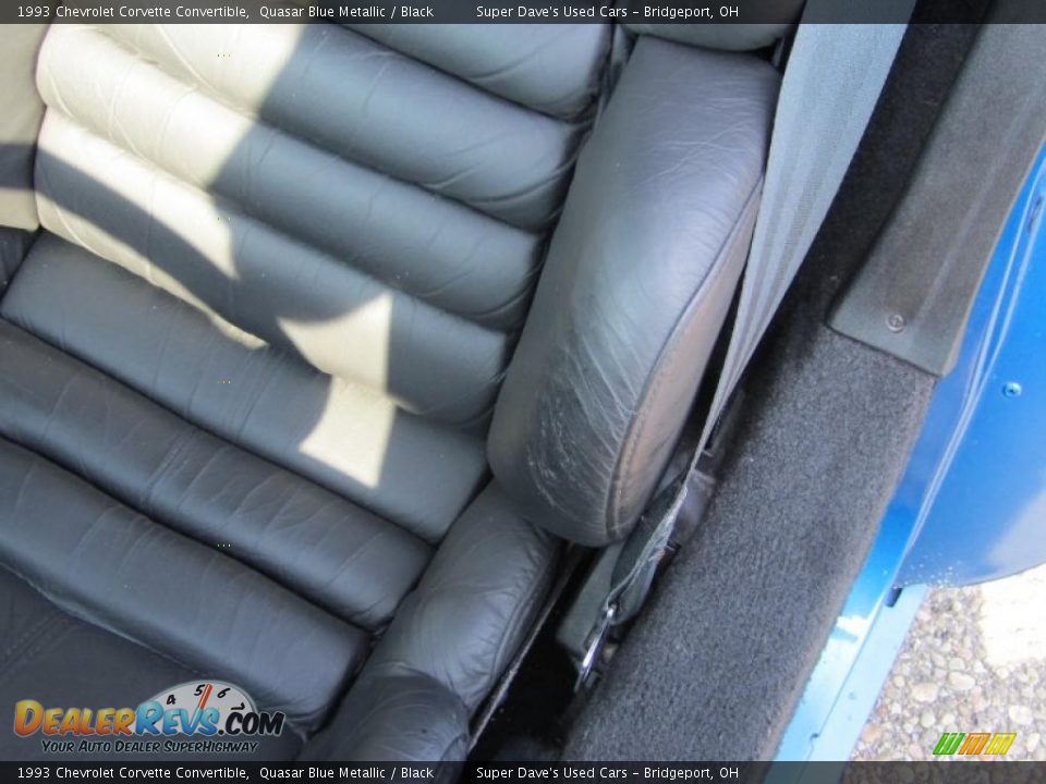 1993 Chevrolet Corvette Convertible Quasar Blue Metallic / Black Photo #18