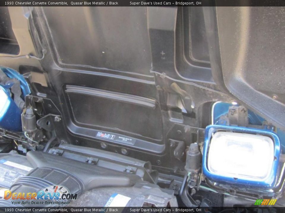 1993 Chevrolet Corvette Convertible Quasar Blue Metallic / Black Photo #32