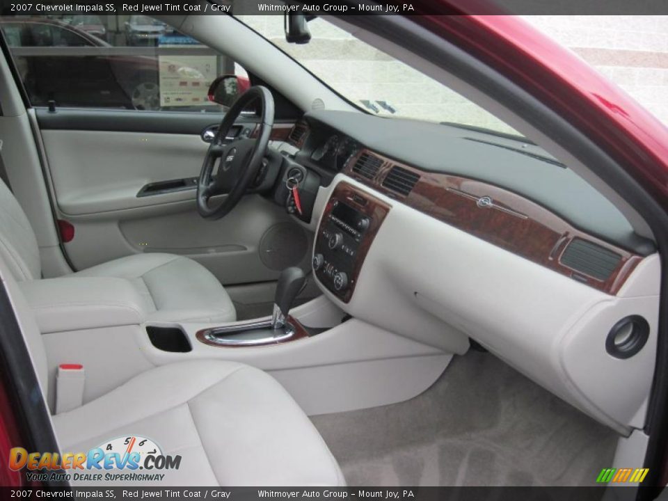 2007 Chevrolet Impala SS Red Jewel Tint Coat / Gray Photo #5