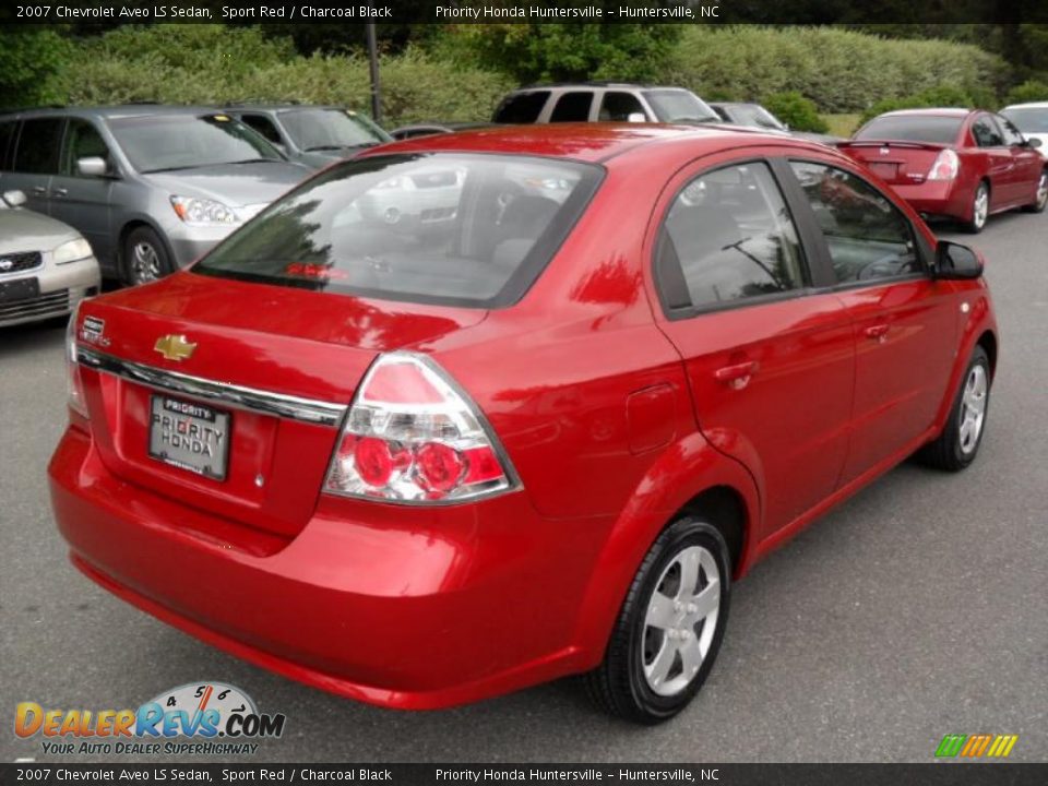 2007 Chevrolet Aveo LS Sedan Sport Red / Charcoal Black Photo #4