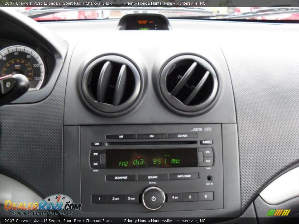 2007 Chevrolet Aveo LS Sedan Sport Red / Charcoal Black Photo #14