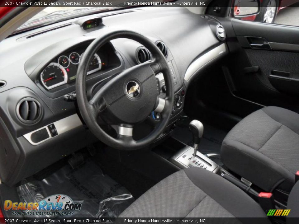 2007 Chevrolet Aveo LS Sedan Sport Red / Charcoal Black Photo #26