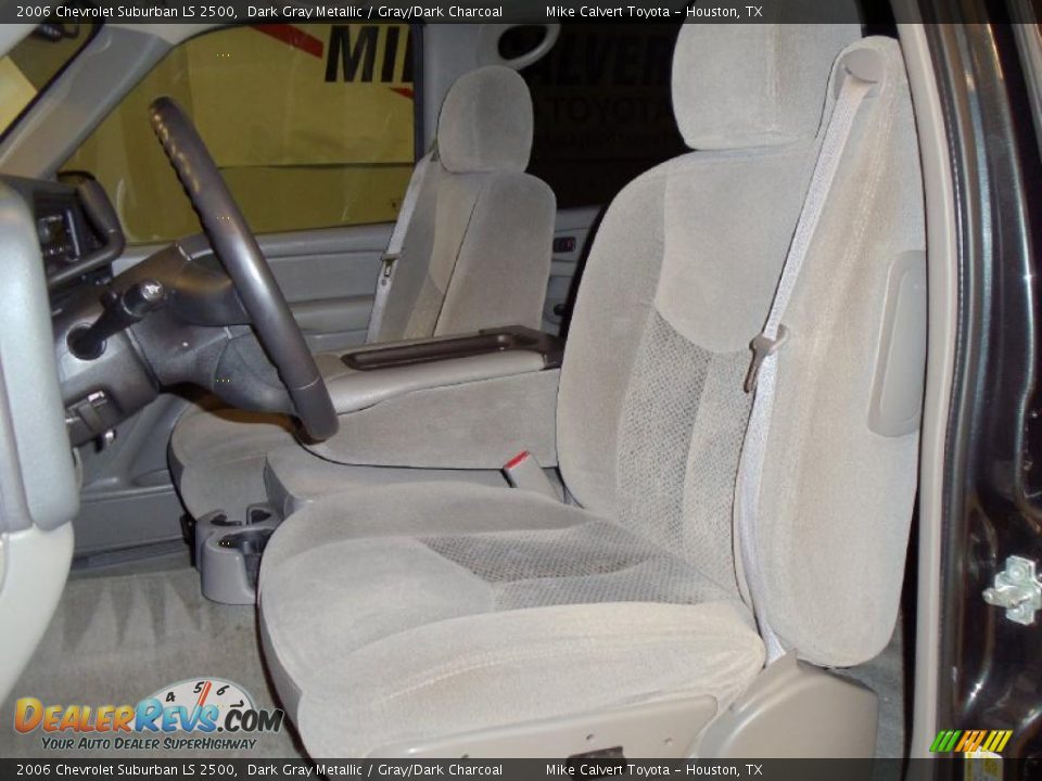 2006 Chevrolet Suburban LS 2500 Dark Gray Metallic / Gray/Dark Charcoal Photo #21