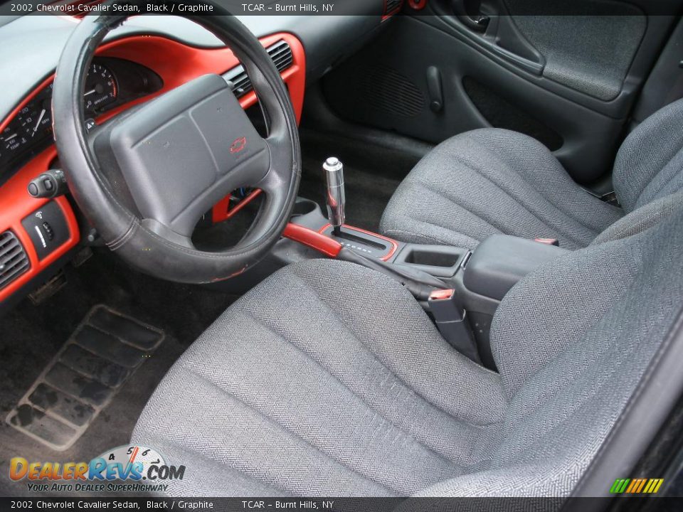 2002 Chevrolet Cavalier Sedan Black / Graphite Photo #7