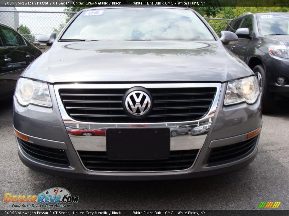 2006 Volkswagen Passat 2.0T Sedan United Grey Metallic / Black Photo #2