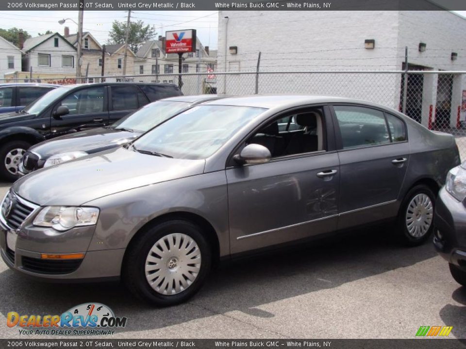 2006 Volkswagen Passat 2.0T Sedan United Grey Metallic / Black Photo #4