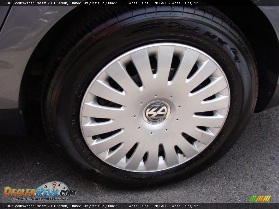 2006 Volkswagen Passat 2.0T Sedan United Grey Metallic / Black Photo #5