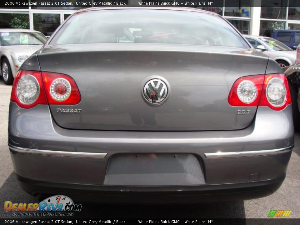 2006 Volkswagen Passat 2.0T Sedan United Grey Metallic / Black Photo #7