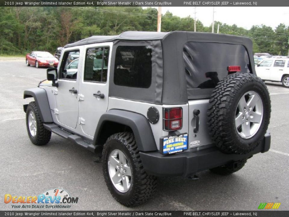 2010 Jeep Wrangler Unlimited Islander Edition 4x4 Bright Silver Metallic / Dark Slate Gray/Blue Photo #5