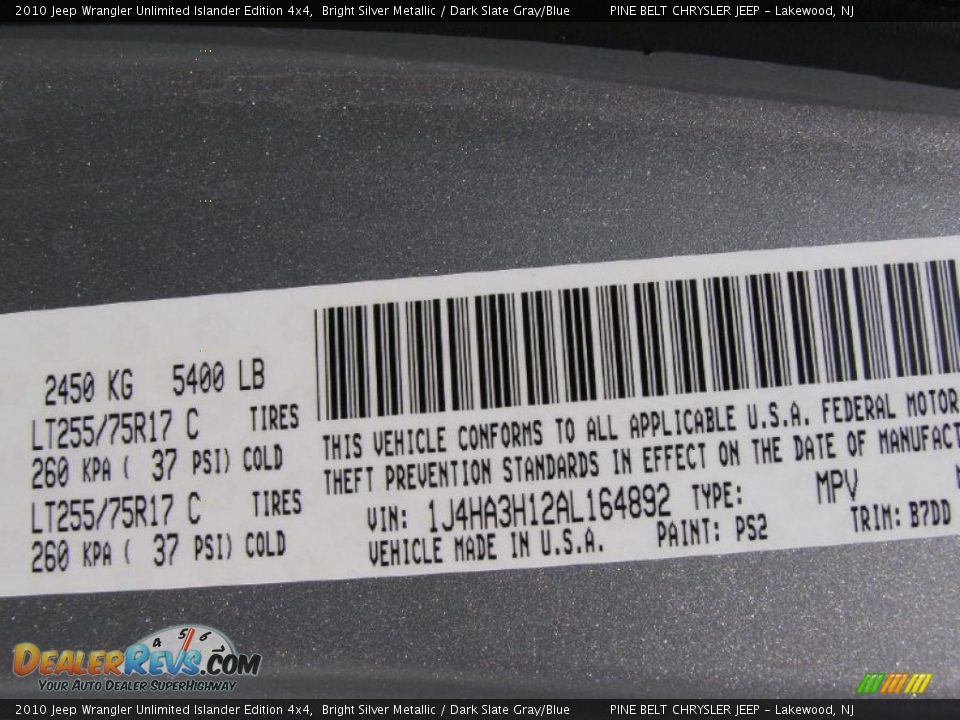 2010 Jeep Wrangler Unlimited Islander Edition 4x4 Bright Silver Metallic / Dark Slate Gray/Blue Photo #12