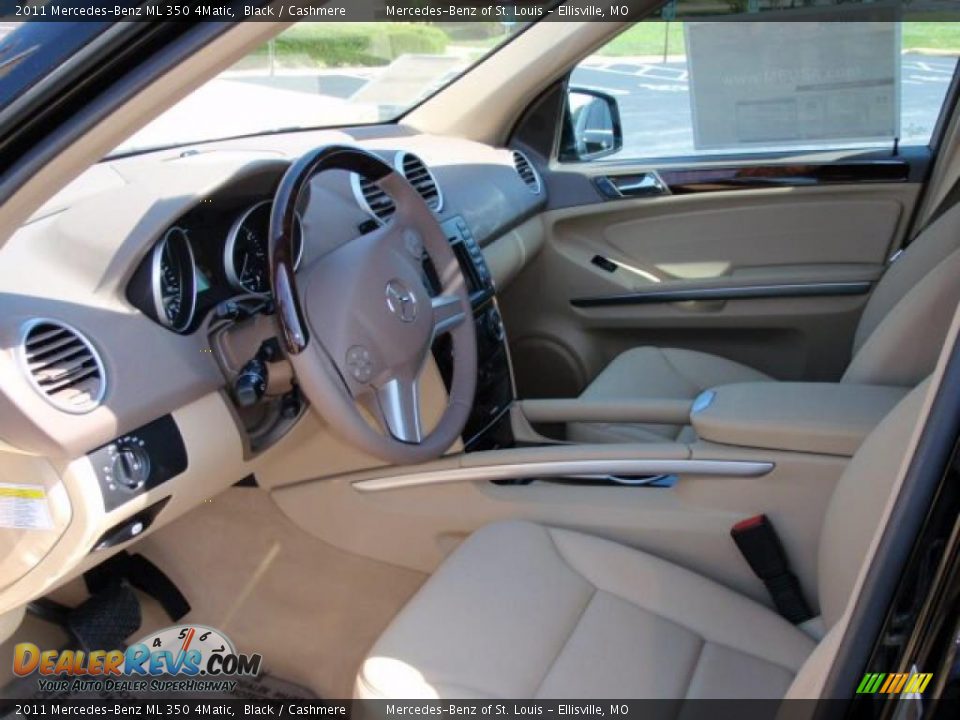 2011 Mercedes-Benz ML 350 4Matic Black / Cashmere Photo #8