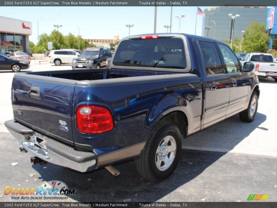 2002 Ford F150 XLT SuperCrew True Blue Metallic / Medium Parchment Photo #5