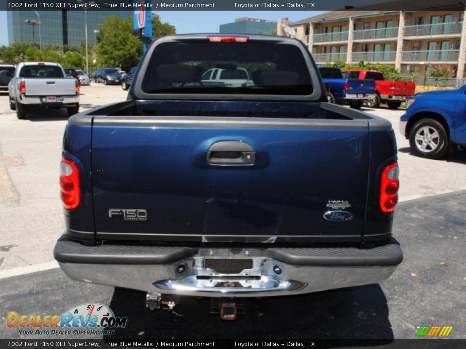 2002 Ford F150 XLT SuperCrew True Blue Metallic / Medium Parchment Photo #6