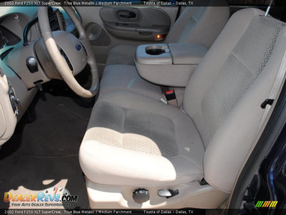 2002 Ford F150 XLT SuperCrew True Blue Metallic / Medium Parchment Photo #16