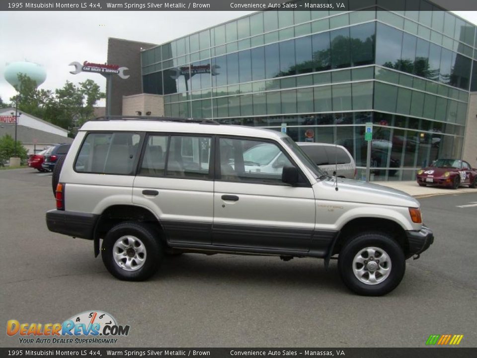 1995 Mitsubishi Montero LS 4x4 Warm Springs Silver Metallic / Brown Photo #1