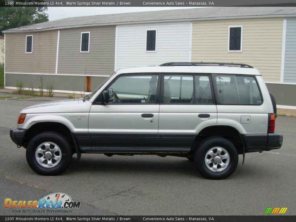 1995 Mitsubishi Montero LS 4x4 Warm Springs Silver Metallic / Brown Photo #5