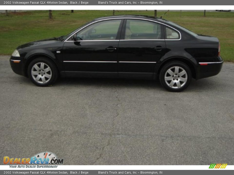2002 Volkswagen Passat GLX 4Motion Sedan Black / Beige Photo #29
