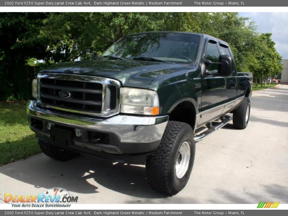 2002 Ford F250 Super Duty Lariat Crew Cab 4x4 Dark Highland Green Metallic / Medium Parchment Photo #1