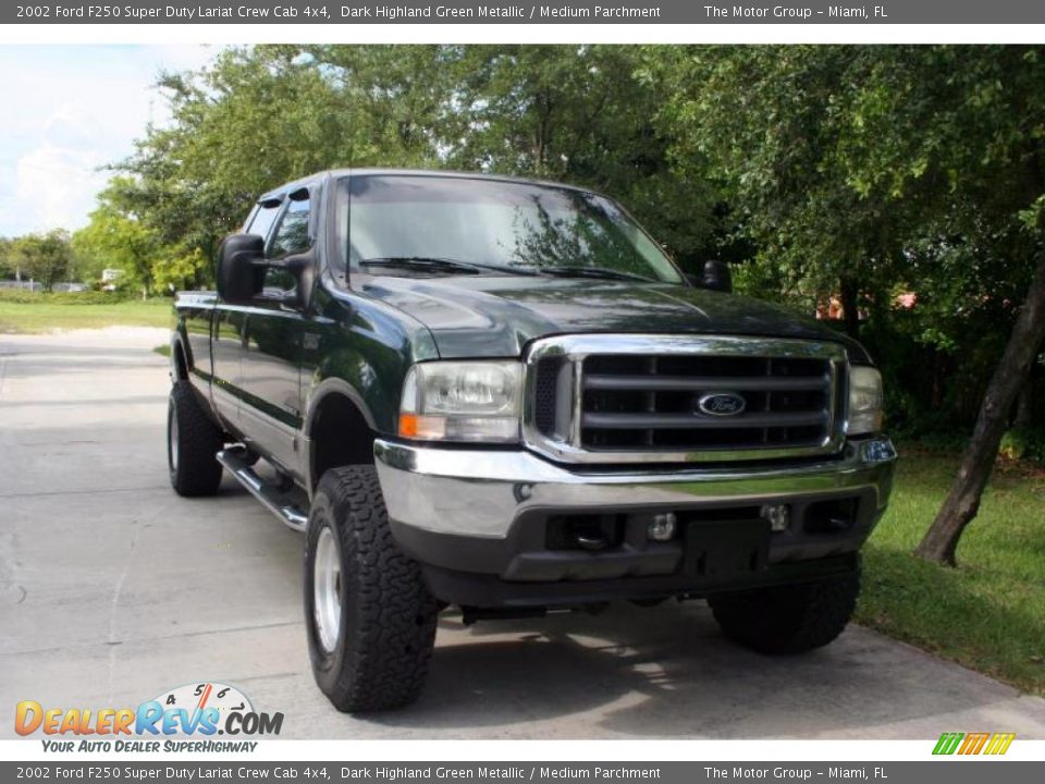 2002 Ford F250 Super Duty Lariat Crew Cab 4x4 Dark Highland Green Metallic / Medium Parchment Photo #15