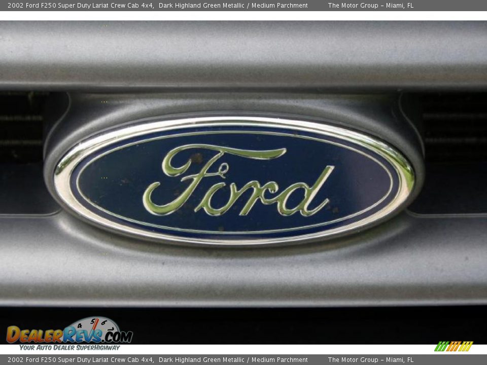 2002 Ford F250 Super Duty Lariat Crew Cab 4x4 Dark Highland Green Metallic / Medium Parchment Photo #31