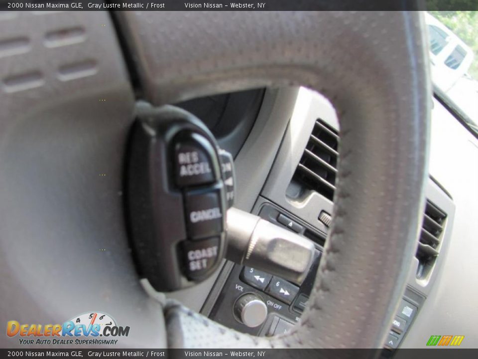 2000 Nissan Maxima GLE Gray Lustre Metallic / Frost Photo #26