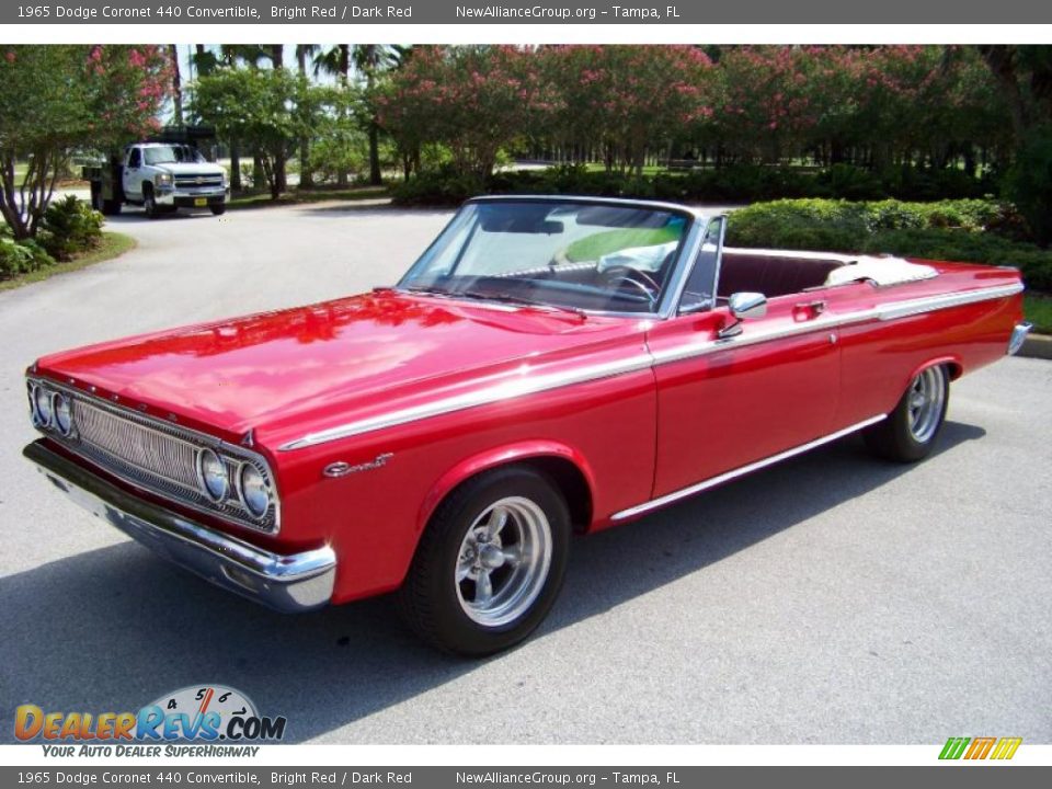 Front 3/4 View of 1965 Dodge Coronet 440 Convertible Photo #11