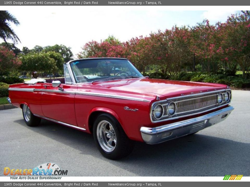 1965 Dodge Coronet 440 Convertible Bright Red / Dark Red Photo #14