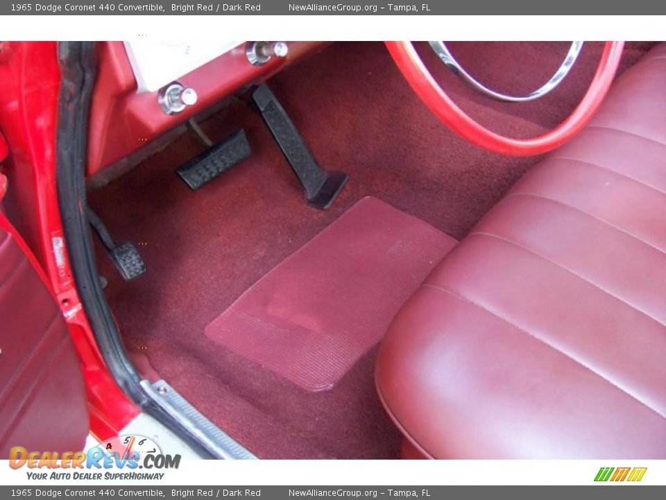 1965 Dodge Coronet 440 Convertible Bright Red / Dark Red Photo #32