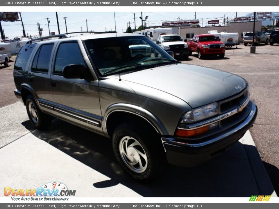 2001 Chevrolet Blazer LT 4x4 Light Pewter Metallic / Medium Gray Photo #3