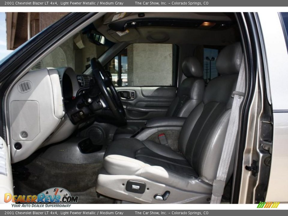 2001 Chevrolet Blazer LT 4x4 Light Pewter Metallic / Medium Gray Photo #6