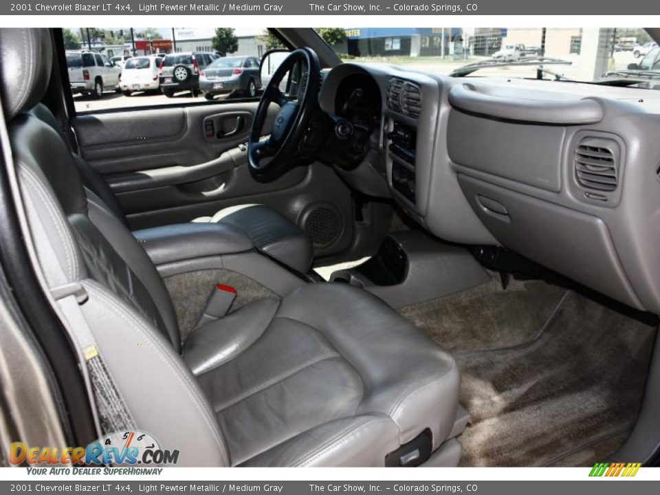 2001 Chevrolet Blazer LT 4x4 Light Pewter Metallic / Medium Gray Photo #13