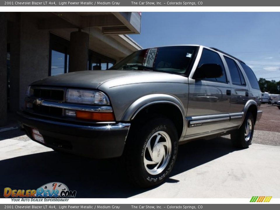 2001 Chevrolet Blazer LT 4x4 Light Pewter Metallic / Medium Gray Photo #17