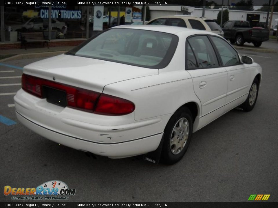 2002 Buick Regal LS White / Taupe Photo #3