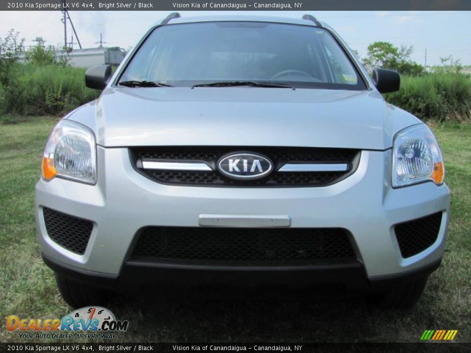 2010 Kia Sportage LX V6 4x4 Bright Silver / Black Photo #14