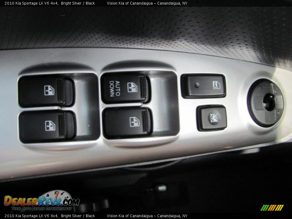 2010 Kia Sportage LX V6 4x4 Bright Silver / Black Photo #21