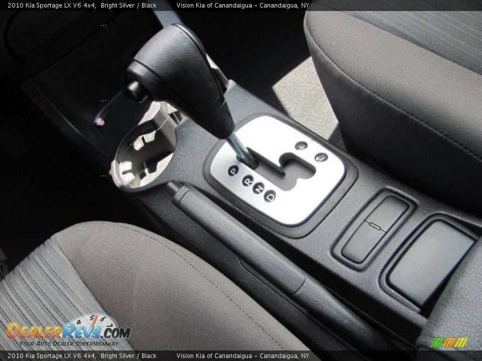 2010 Kia Sportage LX V6 4x4 Bright Silver / Black Photo #24