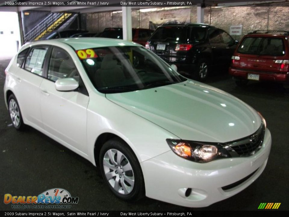 2009 Subaru Impreza 2.5i Wagon Satin White Pearl / Ivory Photo #3