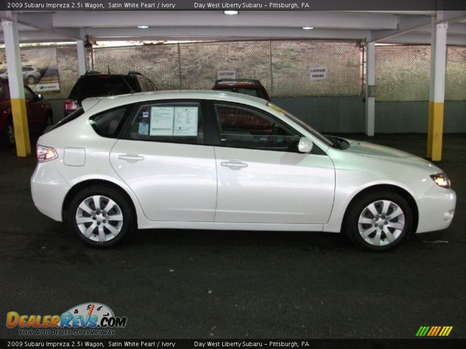 2009 Subaru Impreza 2.5i Wagon Satin White Pearl / Ivory Photo #4