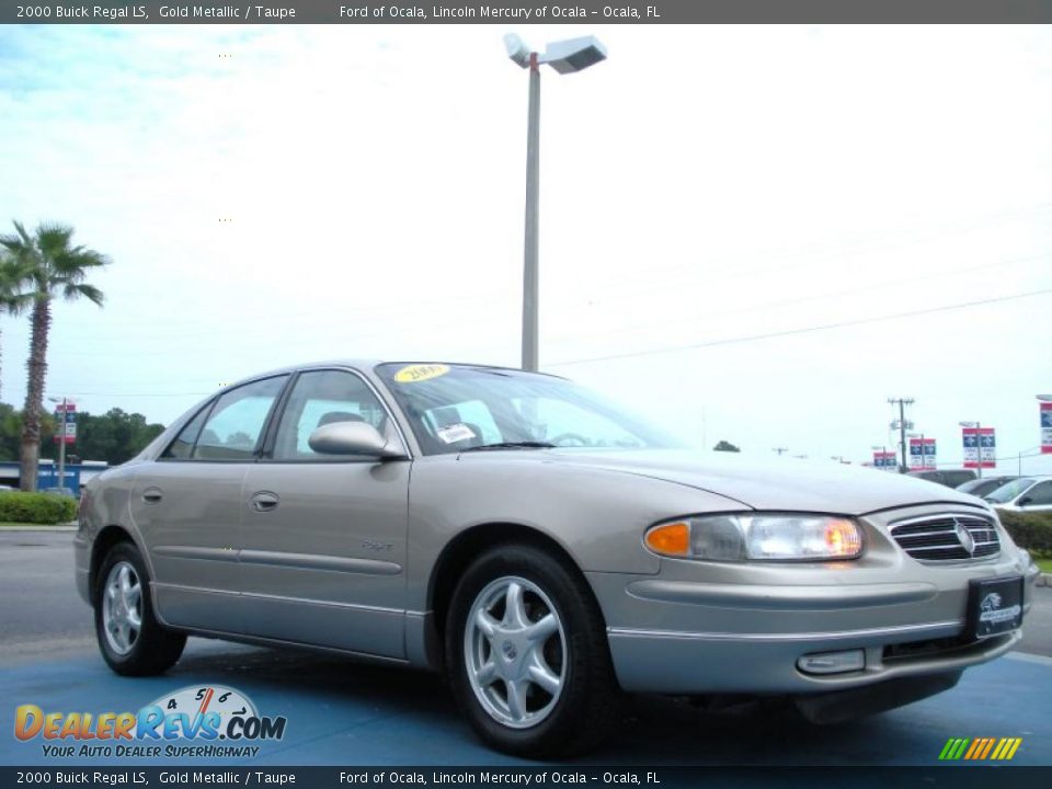 2000 Buick Regal LS Gold Metallic / Taupe Photo #7