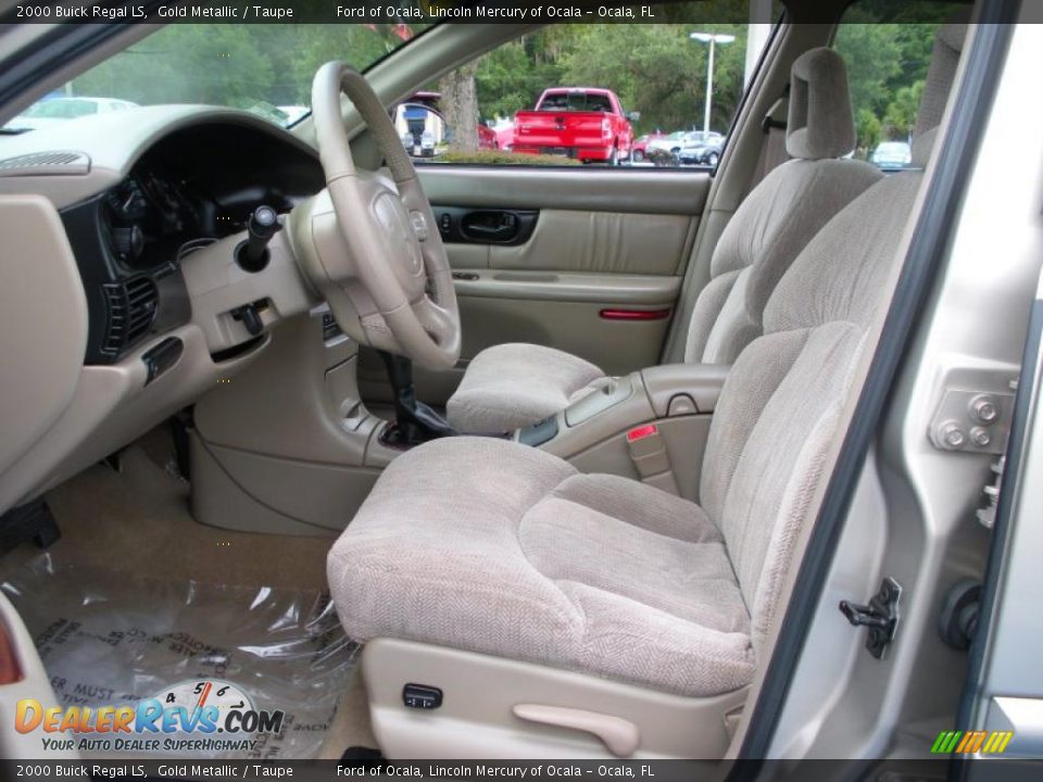 2000 Buick Regal LS Gold Metallic / Taupe Photo #12