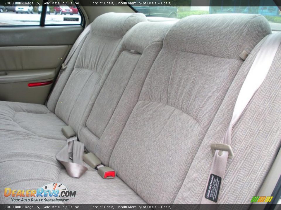 2000 Buick Regal LS Gold Metallic / Taupe Photo #15