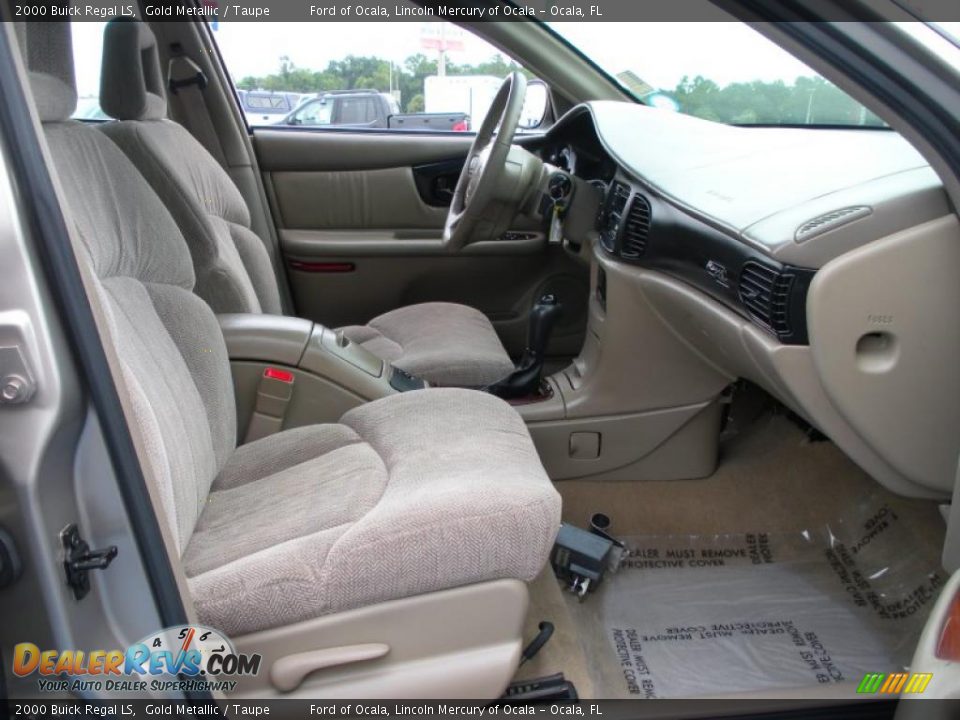 2000 Buick Regal LS Gold Metallic / Taupe Photo #16