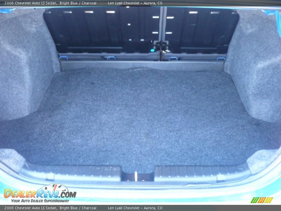 2006 Chevrolet Aveo LS Sedan Bright Blue / Charcoal Photo #10