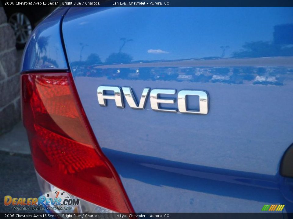 2006 Chevrolet Aveo LS Sedan Bright Blue / Charcoal Photo #11