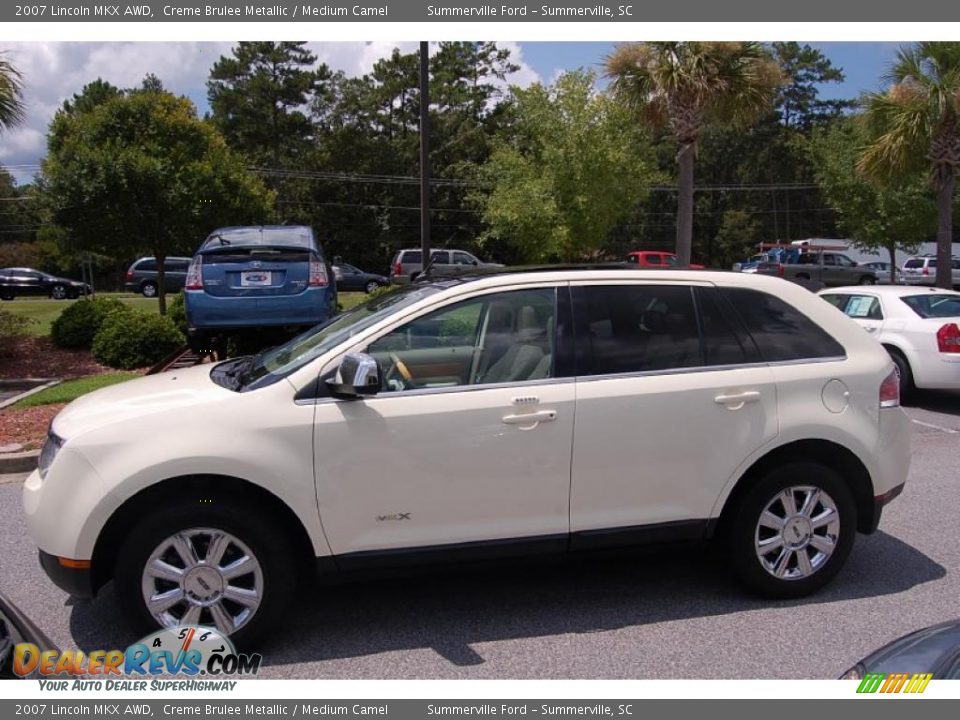 2007 Lincoln MKX AWD Creme Brulee Metallic / Medium Camel Photo #2