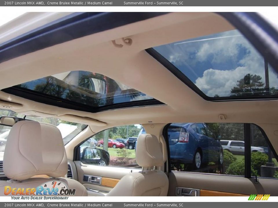 2007 Lincoln MKX AWD Creme Brulee Metallic / Medium Camel Photo #4