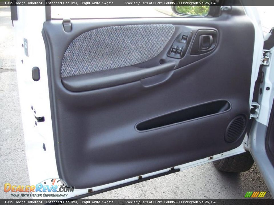 1999 Dodge Dakota SLT Extended Cab 4x4 Bright White / Agate Photo #33