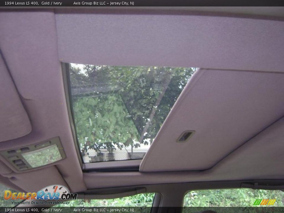 1994 Lexus LS 400 Gold / Ivory Photo #16