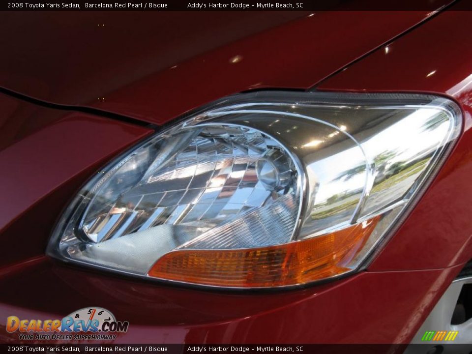 2008 Toyota Yaris Sedan Barcelona Red Pearl / Bisque Photo #4