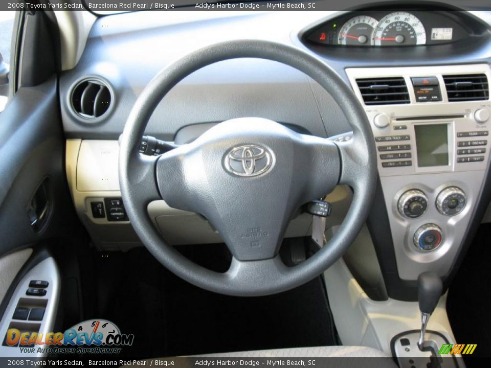 2008 Toyota Yaris Sedan Barcelona Red Pearl / Bisque Photo #17